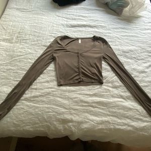 Aritzia Sunday Best long sleeve